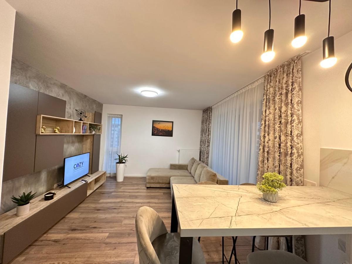 Deluxe Cozy Apartments - Coresi Mall #Brasov Bagian luar foto