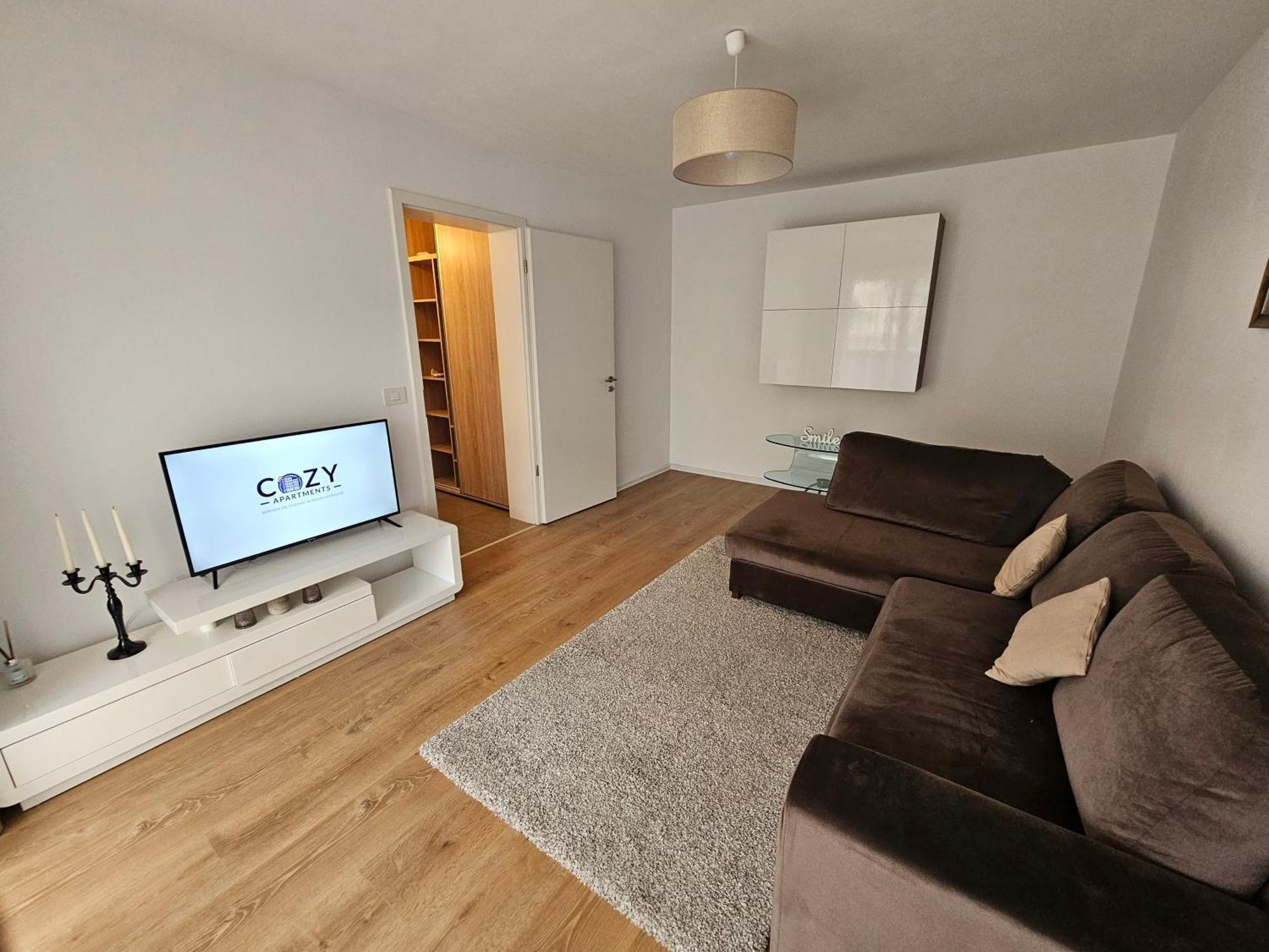 Deluxe Cozy Apartments - Coresi Mall #Brasov Bagian luar foto