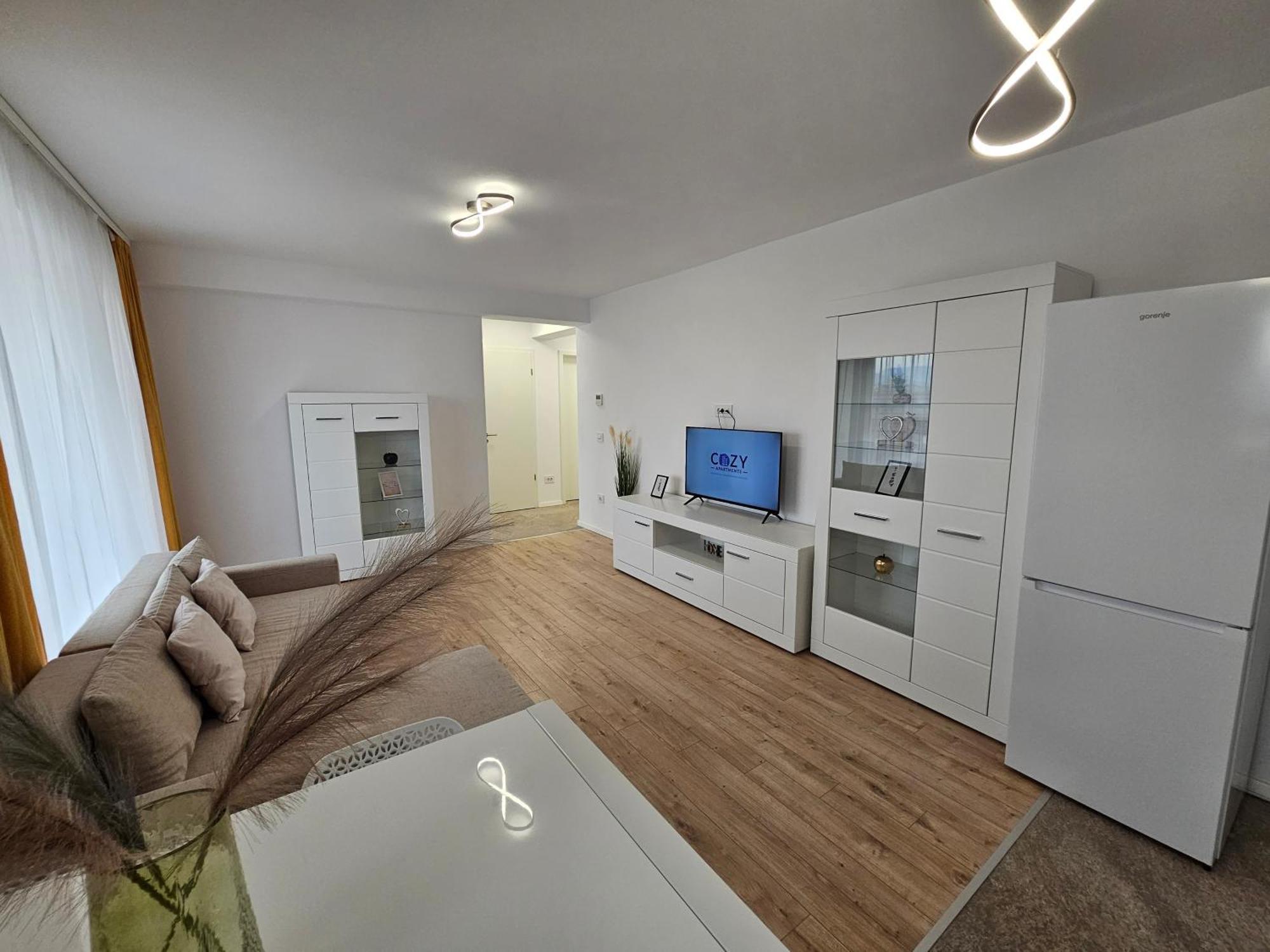 Deluxe Cozy Apartments - Coresi Mall #Brasov Bagian luar foto