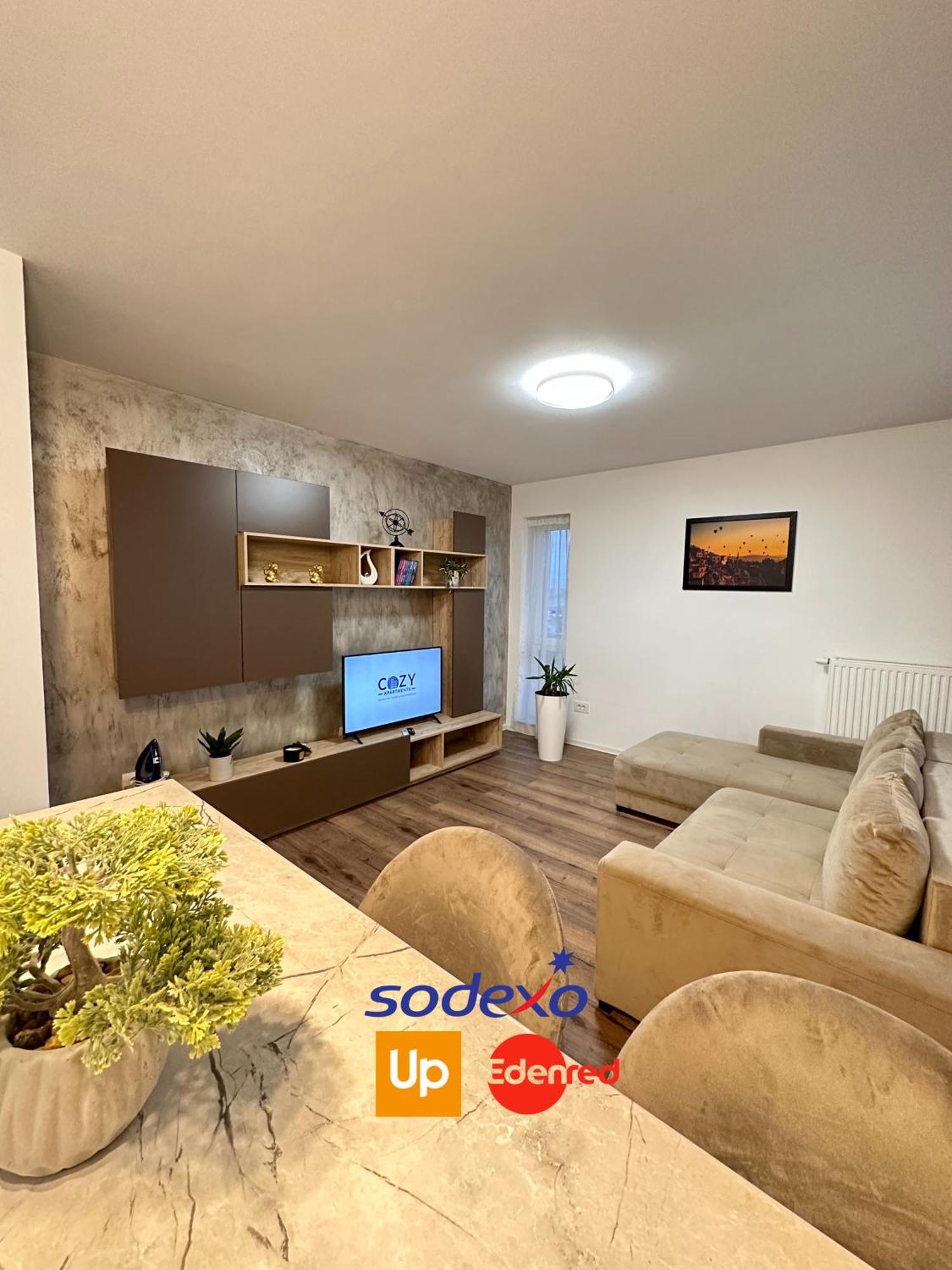 Deluxe Cozy Apartments - Coresi Mall #Brasov Bagian luar foto